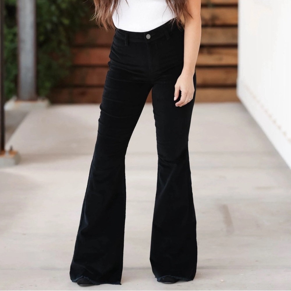 HUDSON JEANS HIGH WAIST BLACK VELVET FLARE SILVER CHAIN EMBROIDERED BOTH SIDES